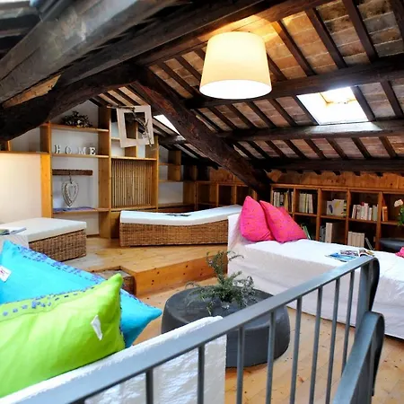 Stop & Sleep Apartment *